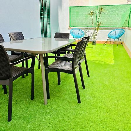Apartmán La Ibiza Del Pilar Zaragoza Exteriér fotografie