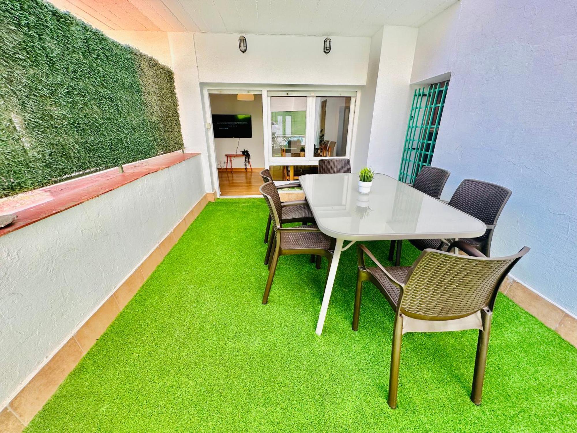 Apartmán La Ibiza Del Pilar Zaragoza Exteriér fotografie