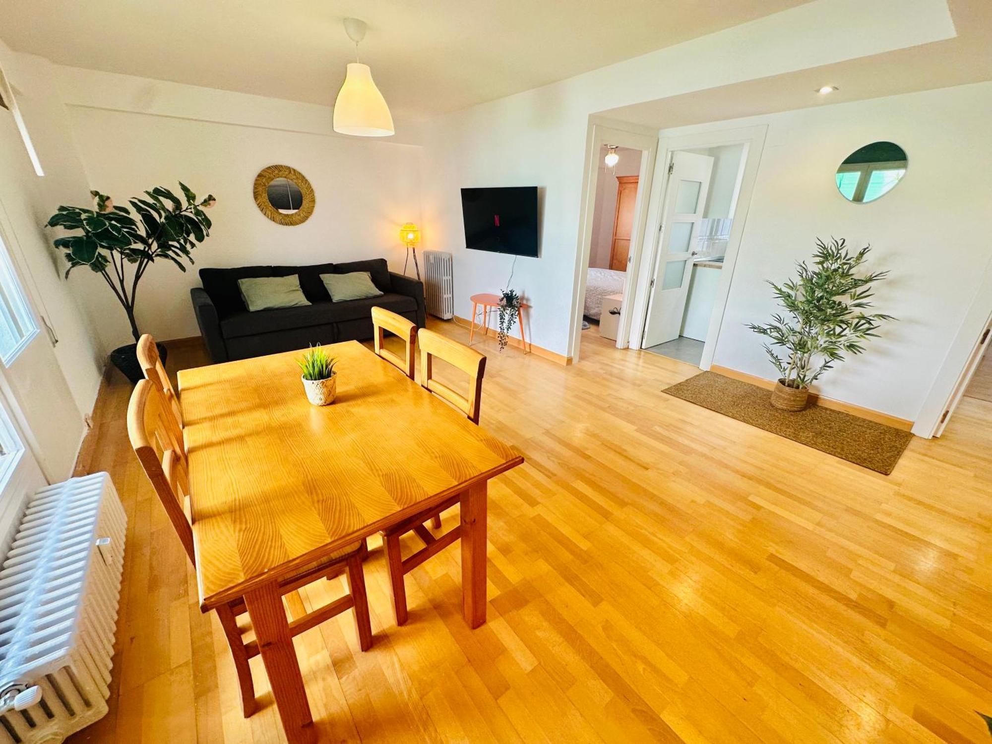 Apartmán La Ibiza Del Pilar Zaragoza Exteriér fotografie